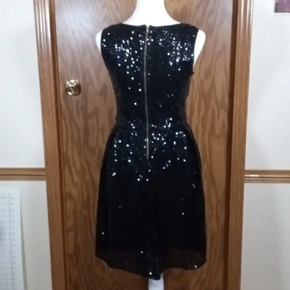 Formal, cocktail dress,party,clubbing, fit and flare, anniversary, seq… - Picture 4 of 9